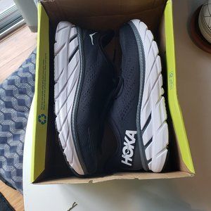 Hoka Clifton 7 8.5 Wide